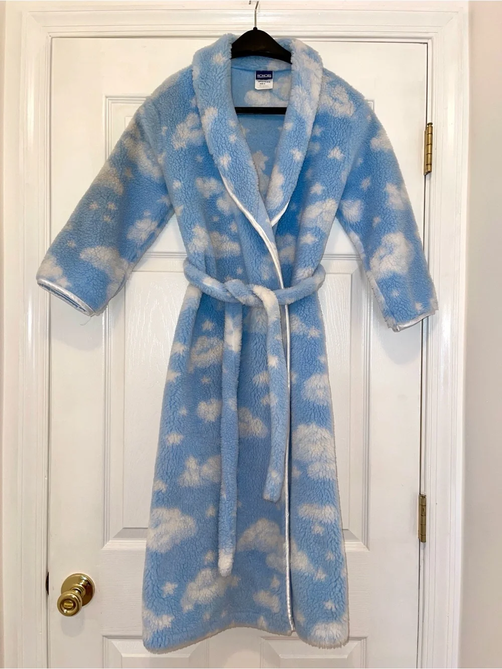 Cozy Cloud-Print Kids Robe in Light Blue and White - Plush Shawl Collar, size M